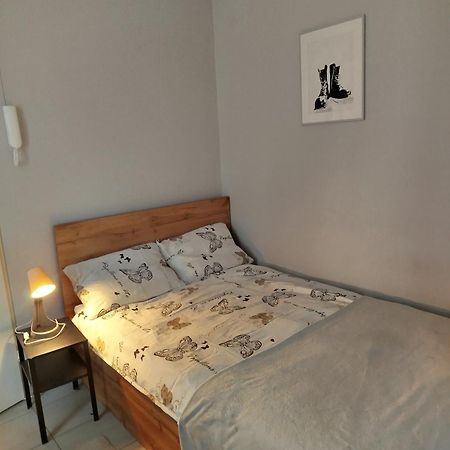 U Szewca Apartment Lodz  Ngoại thất bức ảnh